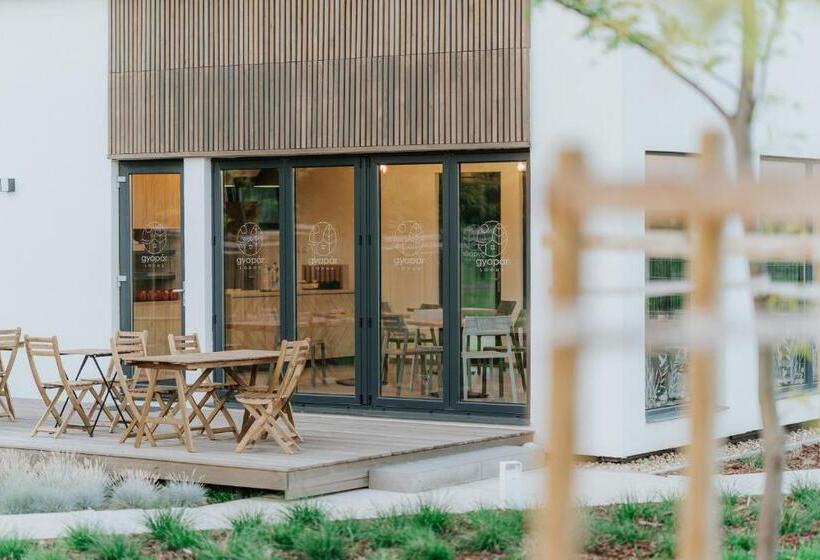 مبيت وإفطار Gyopár Lodge   Gyopárosfürdő