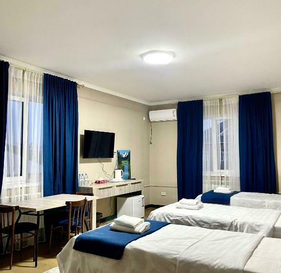 تختخواب و صبحانه Mini Hotel Comfort