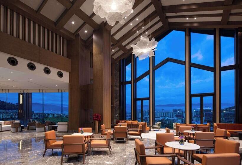 هتل Pullman Yuxi Falcon