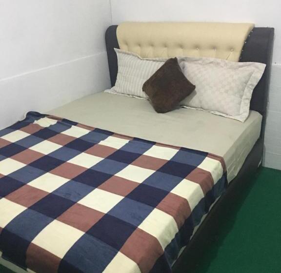 Lorent Hostel