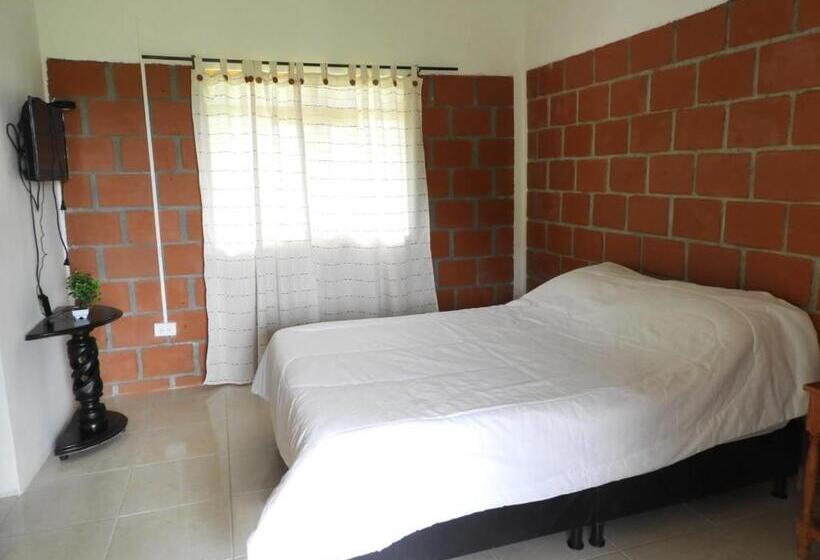 پانسیون La Rivera Hosteria Campestre