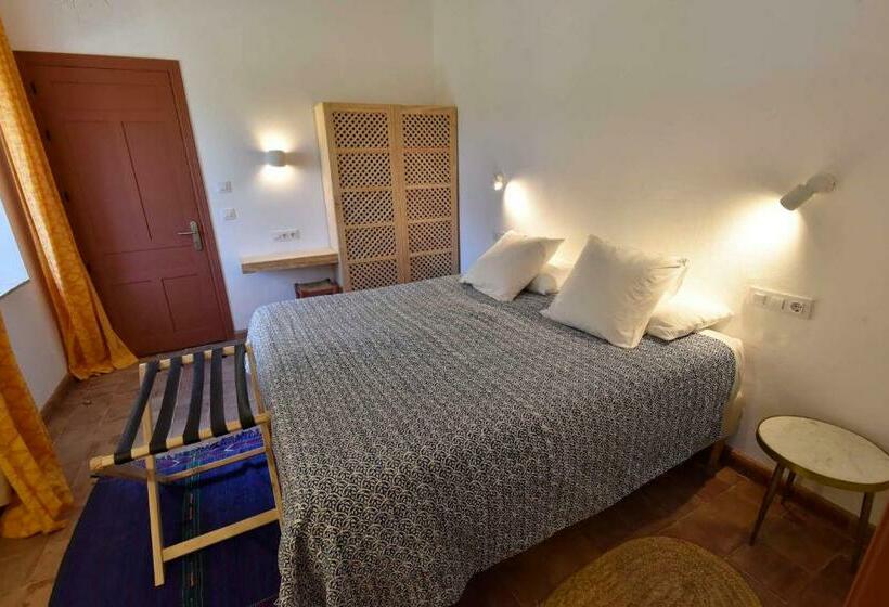 مبيت وإفطار Finca Las Rosas De Santa Ana