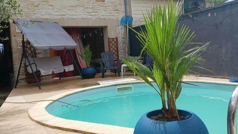 Bed and Breakfast Grande Chambre D Hôte Avec Piscine Chauffée Et Jacuzzi à Disposition