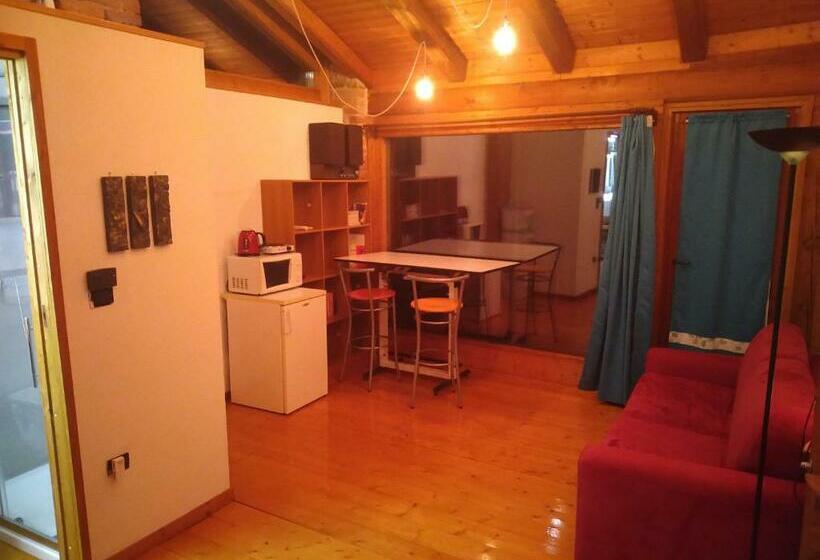 Bed and Breakfast La Stanza In Collina