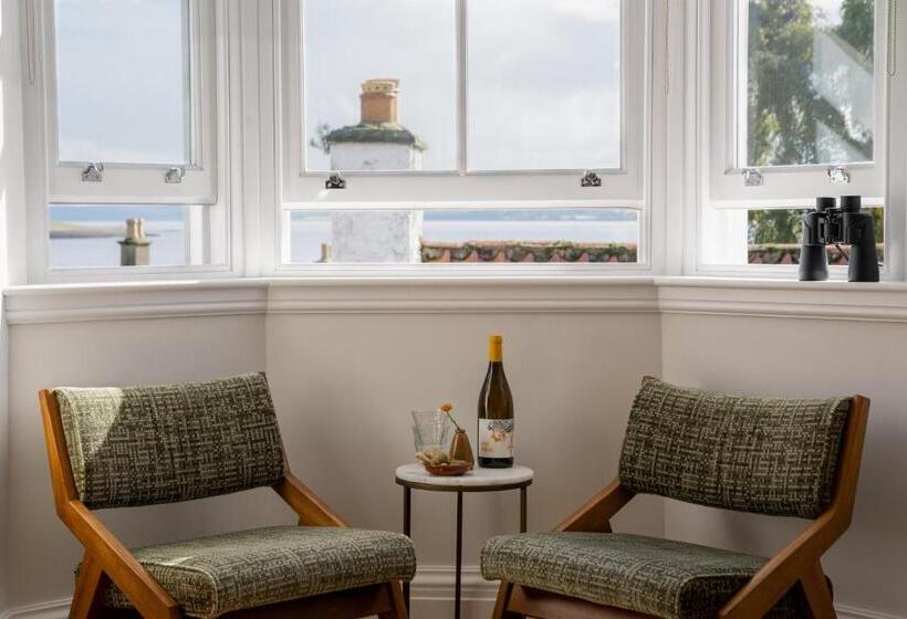 민박 The Dundonald Guesthouse & Cottage