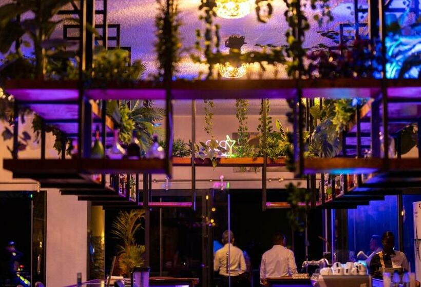 هتل Royal Breeze Paramaribo