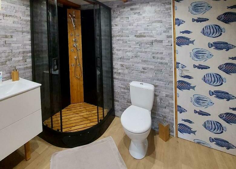 Пансион Joli Studio Avec Terrasse, 2km A79, 6km Le Pal