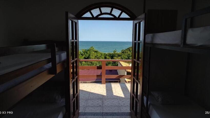 Praia Virgem Hostel
