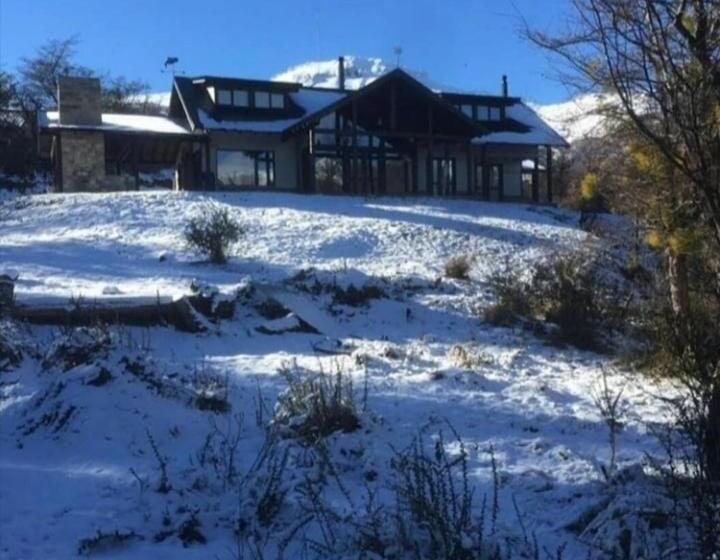 הוסטל Le Fario Lodge In Patagonia