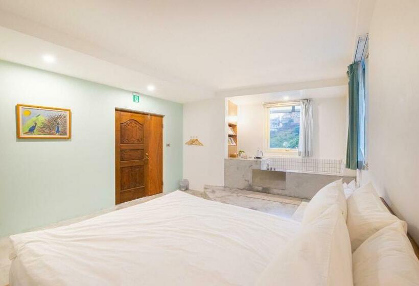 تختخواب و صبحانه Owlstay Jiufen Green Ray   故事所 山中夢遊 九份綠光