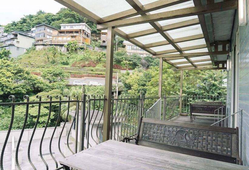 تختخواب و صبحانه Owlstay Jiufen Green Ray   故事所 山中夢遊 九份綠光
