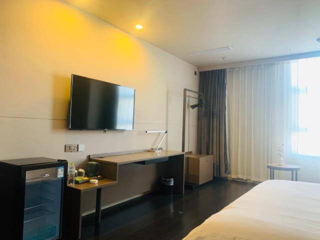 בית מלון כפרי Jinjiang Inn Select Zibo Boshan Passenger Station Branch