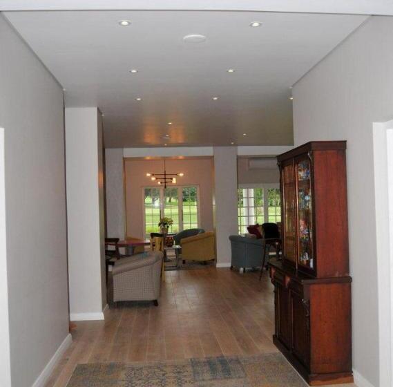 Bed and Breakfast Mount Edgecombe Estate Lodge