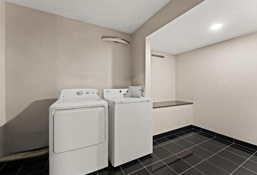 هتل Red Roof Inn Reading