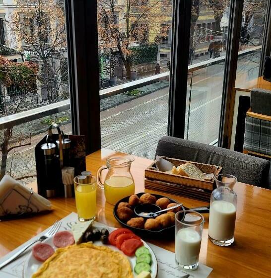 Secret Hotel,korce