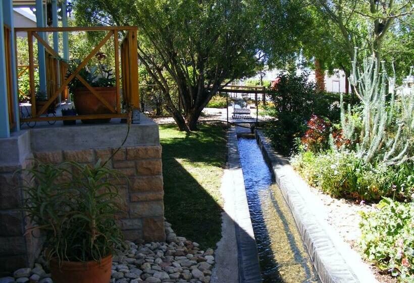 Bed and Breakfast Karoo Chat