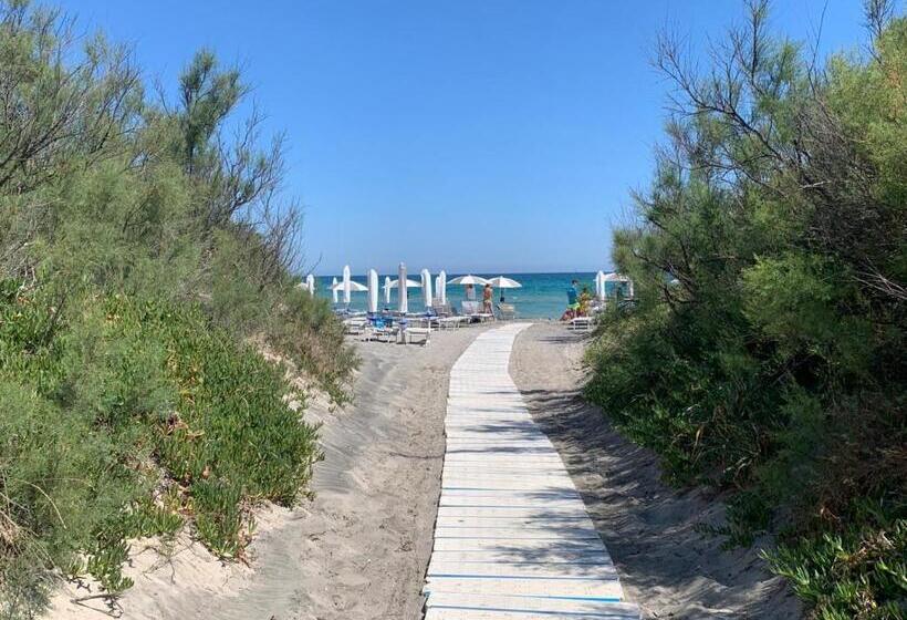 Salento Villaggio Turistico Residenza Torre Rinalda