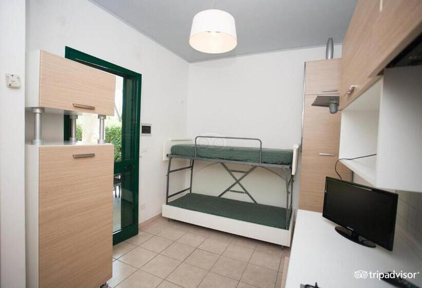 Salento Villaggio Turistico Residenza Torre Rinalda