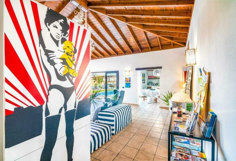 هاستل Kalufa Surf House