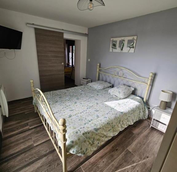 مبيت وإفطار Chambre D Hotes Le Pigeonnier
