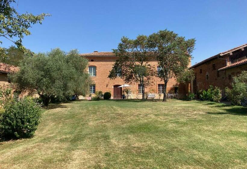 Bed and Breakfast Manoir Du Bouyssou