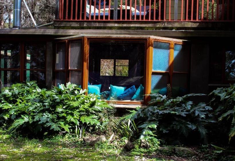 مبيت وإفطار Tomah Retreat   Studio Breathe With Fireplace