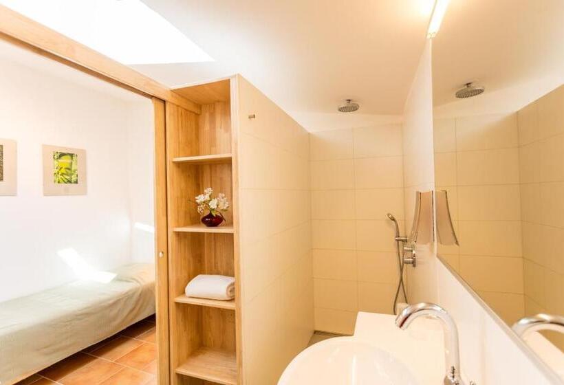 ホテル L Auberge Du Cèdre