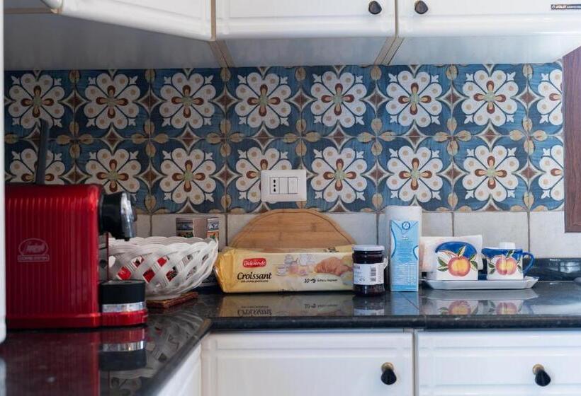 هتل Tenuta De Francisci