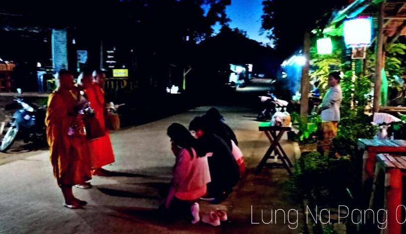 Pension (Hôtel basse catégorie) ลุงนะ โฮมสเตย์ ปางอุ๋ง แม่ฮ่องสอน