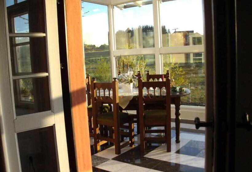 ペンション Haus Klara