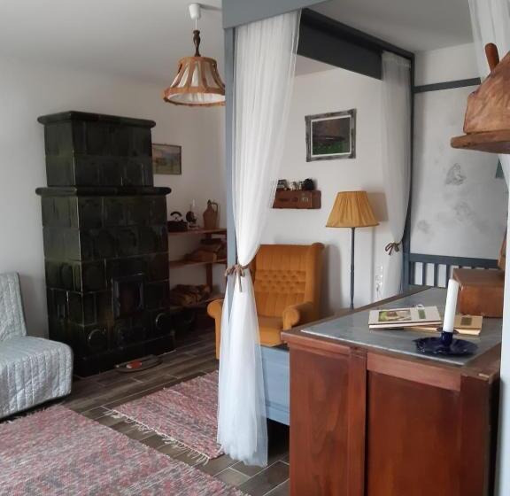 بنسيون Kiskemence Vendégház Szatta