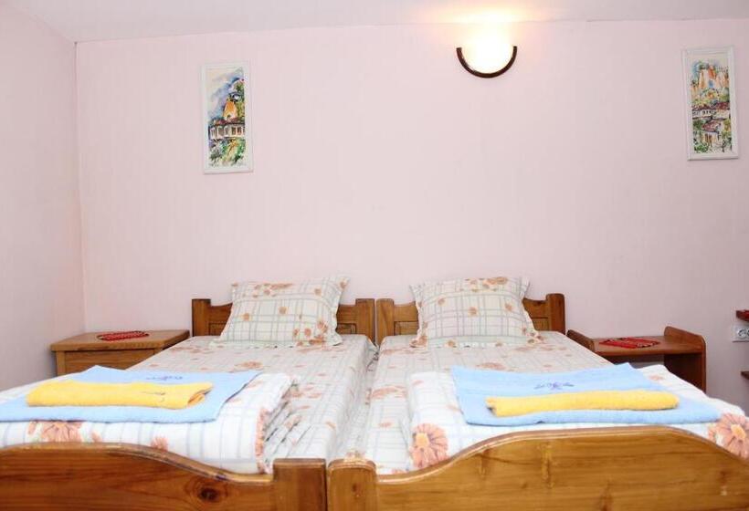 פנסיון Melnik Pyramids Guesthouse
