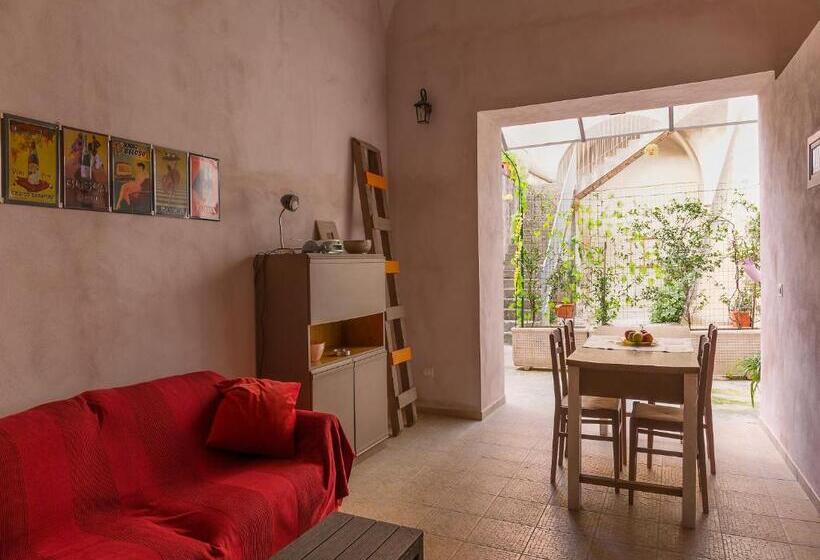 مبيت وإفطار Al Vicolo Stretto