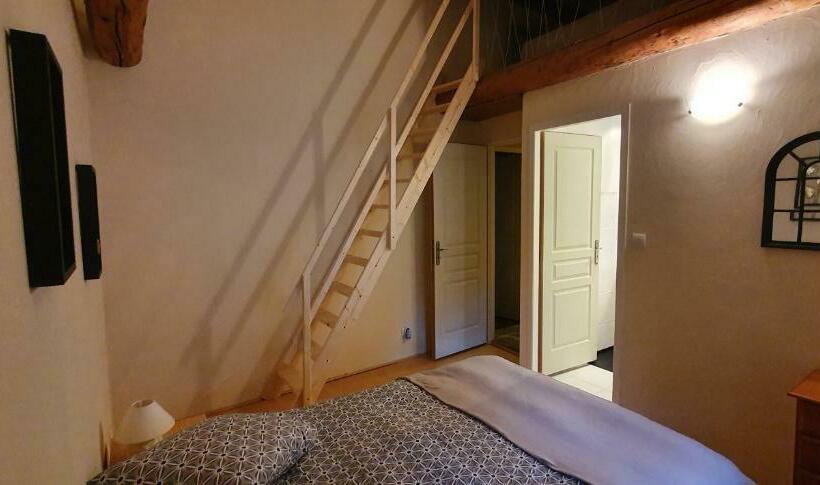 Bed and Breakfast Aux étoiles De Moranges