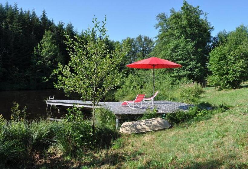 ベッドアンドブレックファースト Chambre Merisier Dans Une Ferme Avec étang Privé Au Coeur De La Région Des Mille étangs, Faucogney E