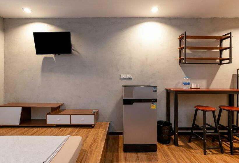 Buri Hostel Bangkok