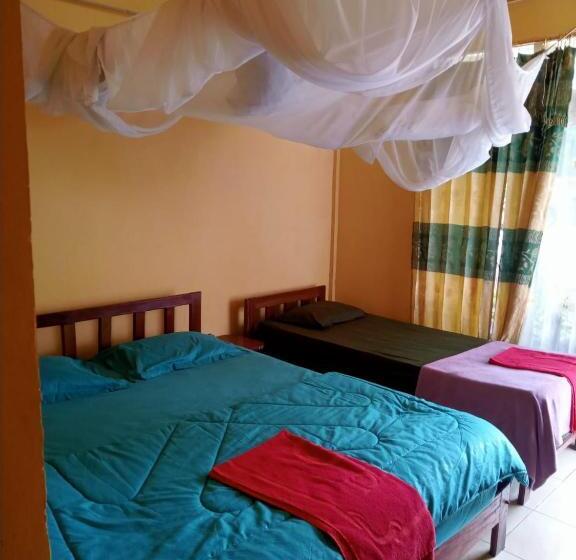 هتل Oyo 91230 Kelimutu Eco Village