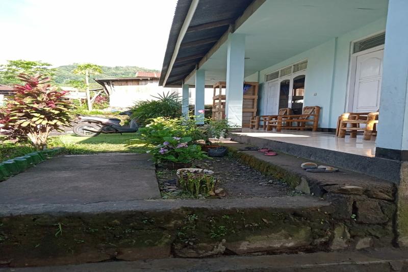 هتل Oyo 91230 Kelimutu Eco Village