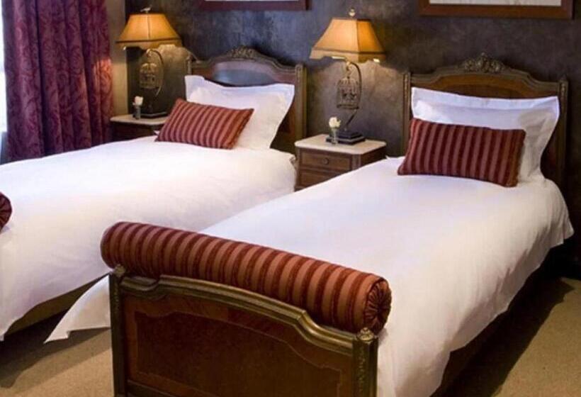 بنسيون Slot Loevenstein Guest House