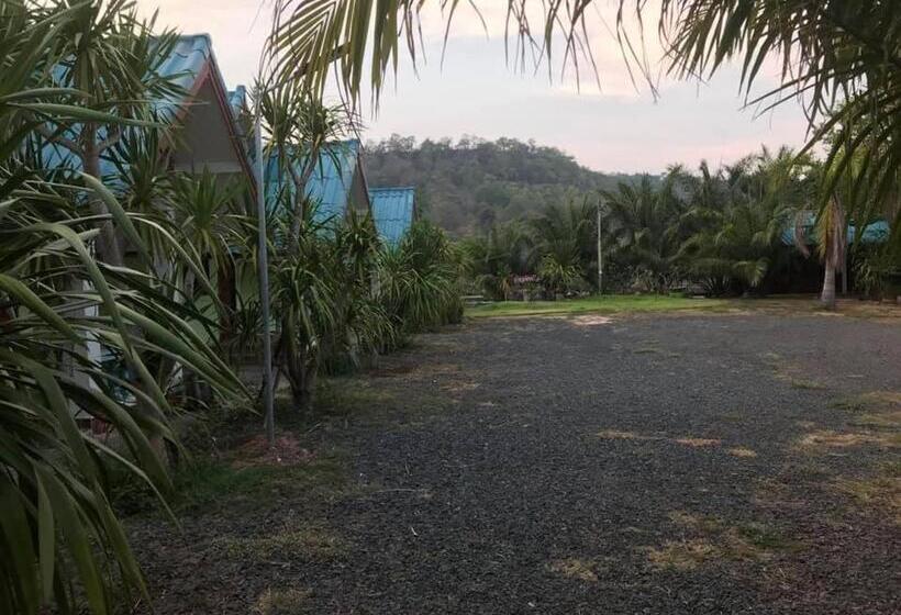 渡假胜地  บ้านภูเคียงน้ำรีสอร์ท ที่พักใกล้วัดเรืองแสง