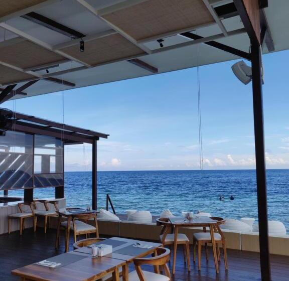 リゾートホテル Arasatu Villas & Sanctuary