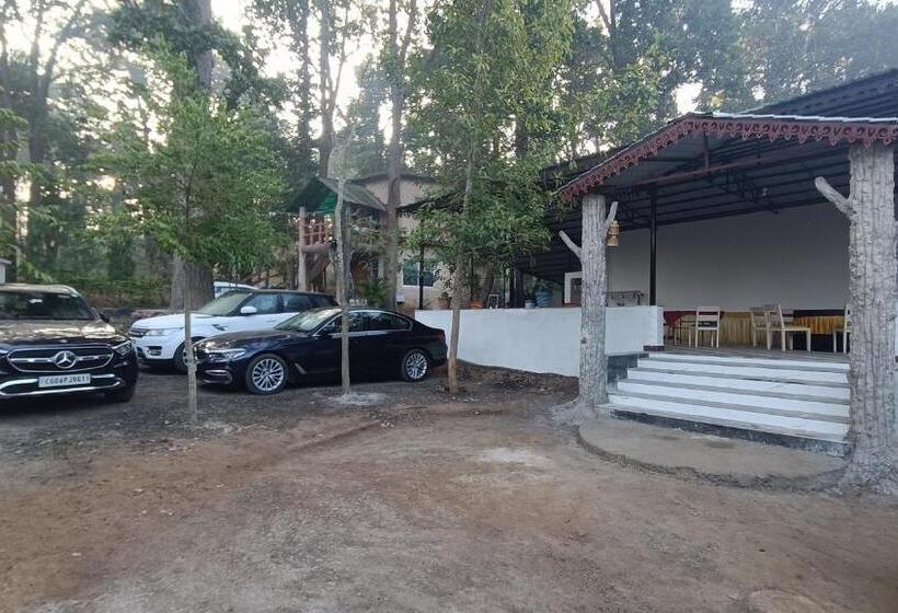 Sal Tree Resort By Vihasta, Kanha