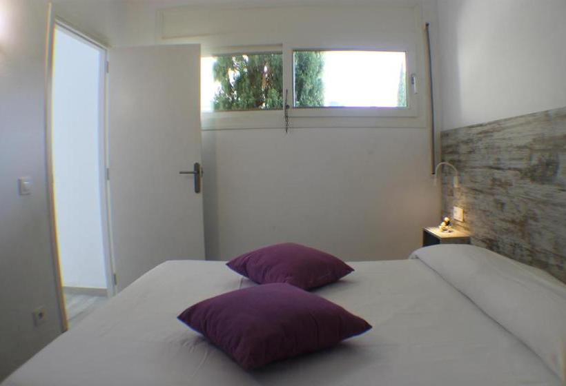 Agi Rescator Apartments