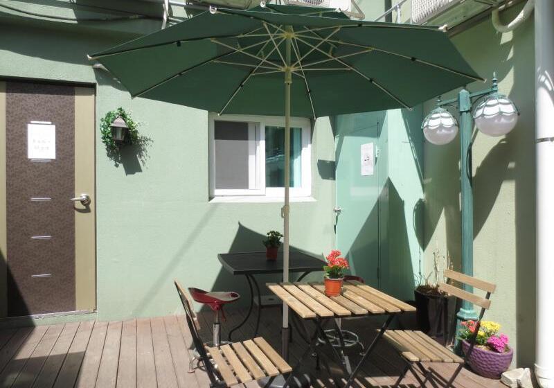 Dongdaemun Hwashin Hostel