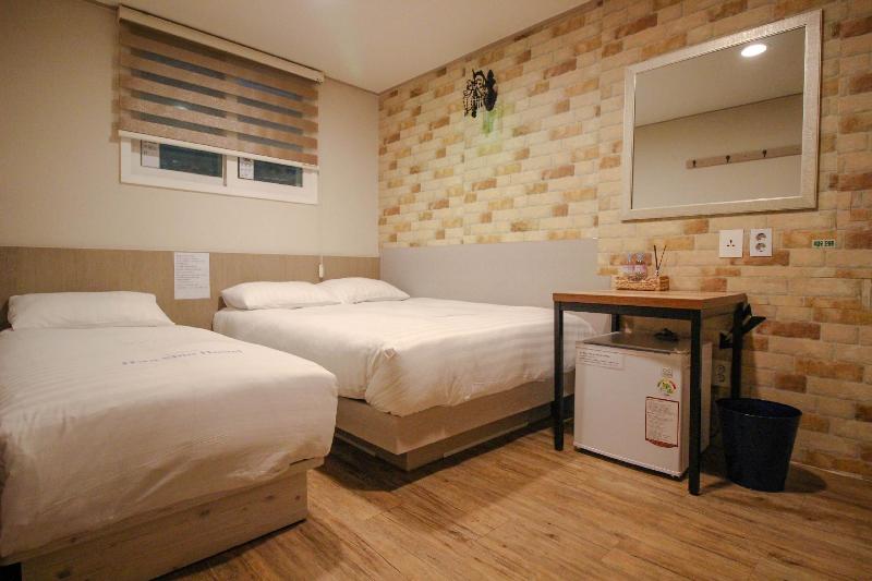 Dongdaemun Hwashin Hostel