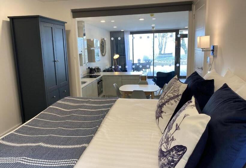 ホテル Berry Head