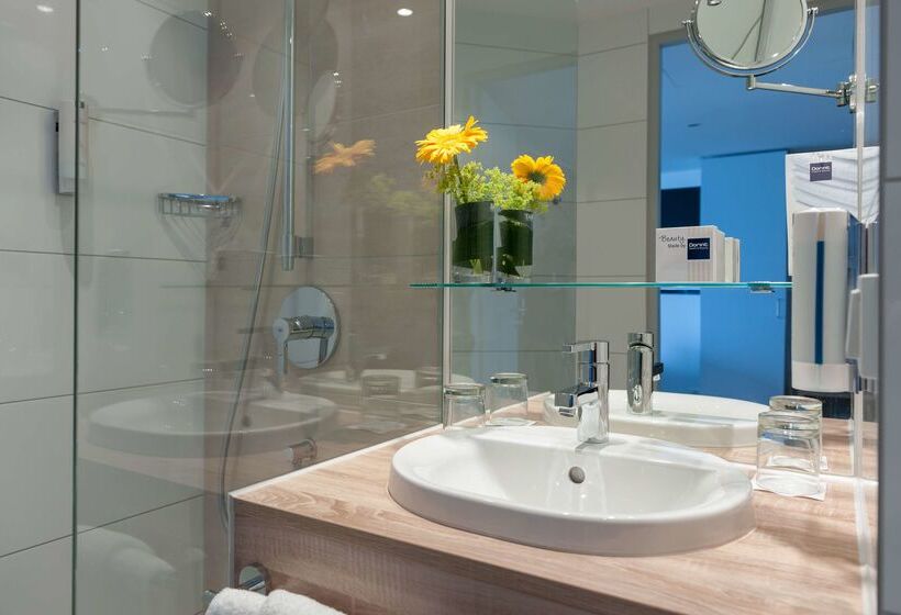 هتل Essential By Dorint Stuttgart/airport