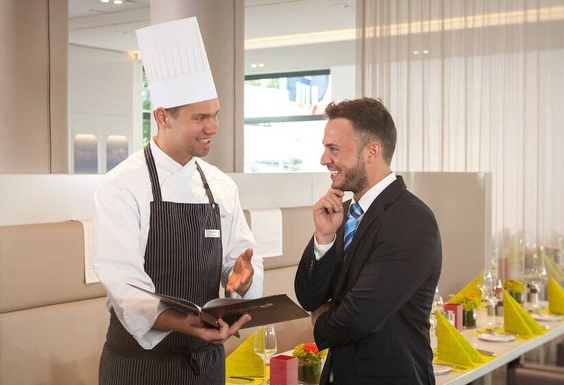 هتل Essential By Dorint Stuttgart/airport