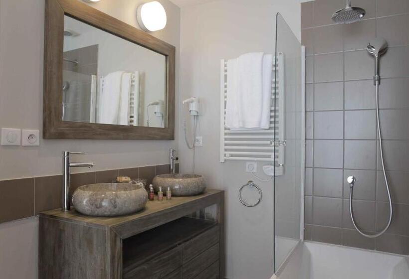 هتل L Aiguille Grive Chalets