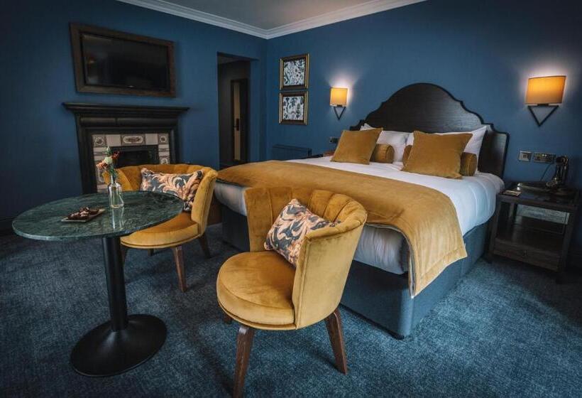 Сельский отель Bridge House Hotel & Silver Howe View Cottage